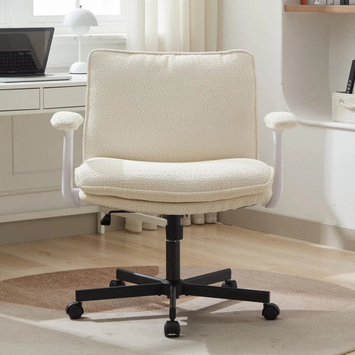 Luxury Comfortable Home Office 300Lbs Soft Wide-Seat Executive Ergonomic Cross Legged Office Chair