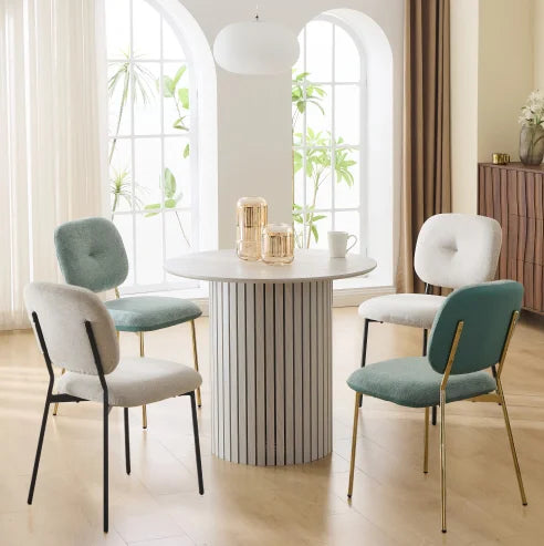 Modern Assembled Small Dining Room Furniture Solid Wood Round Oak Pedestal Dining Table for Restaurant Cafe Kitchen 4 People